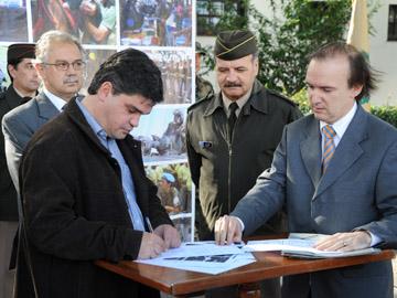 Entrega de Batallón