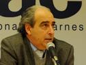 El presidente de INAC informa sobre multa a frigórifico