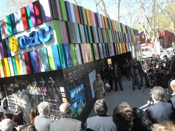 Inauguración del stand