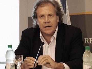 Luis Almagro, canciller