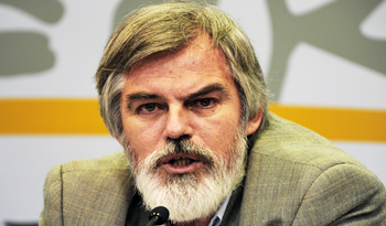 Instituto Nacional del Cooperativismo, Fernando Berasain