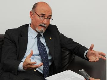 El secretario de la Presidencia, Alberto Breccia.