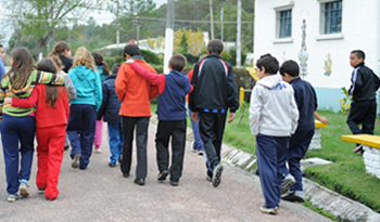 Niños, niñas y adolescentes de Uruguay