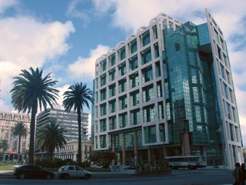 Fachada de la Torre Ejecutiva