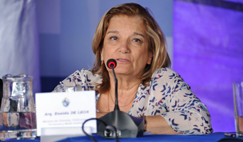 Ministra de Vivienda, Ordenamiento Territorial y Medio Ambiente, Eneida De León