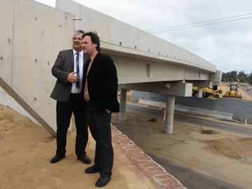Ministro de Transporte y Obras Públicas, Enrique Pintado, recorre obras en ingreso al balneario La Floresta