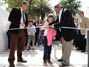 Ministro de Vivienda, Francisco Beltrame en inauguración del complejo “Pablo Estramín”