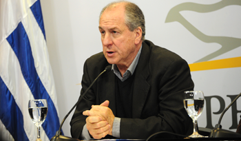 Ministro de Trabajo y Seguridad Social, Ernesto Murro