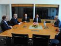 Presidente Vázquez mantuvo encuentro con el director ejecutivo de UPM, Jussi Pesonen
