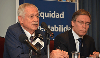 Ministro Jorge Basso informa de los nuevos medicamentos del FNR