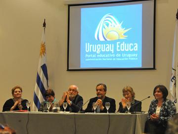 Autoridades en celebración de los 5 años del portal Uruguay Educa