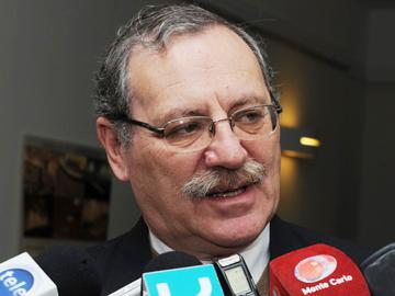 Ricardo Ehrlich, ministro de Educación y Cultura