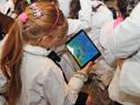 Gobierno presentó aplicación para teléfonos y tabletas para escolares