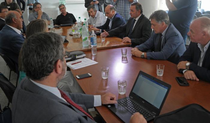 Reunión del Ministerio de Trabajo con trabajadores y empresarios