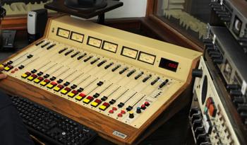 El esfuerzo de las radios comunitarias complementado y acogido por el Estado