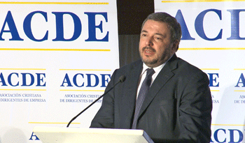 Mario Bergara, presidente del Banco Central del Uruguay, expone en ACDE