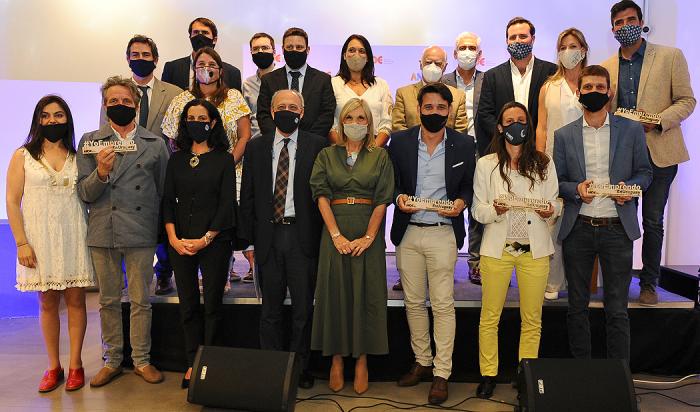 Agencia Nacional de Desarrollo reconoció labor de seis emprendedores