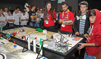 Estudiantes exponen invenciones robóticas (Foto: archivo de SCI) Estudiantes exponen invenciones robóticas (Foto: archivo de SCI)
