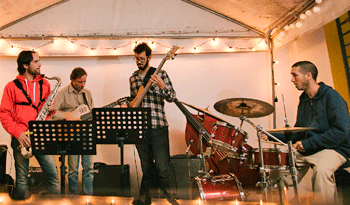 Estudiantes de la carrera de tecnólogo en Jazz y Música Creativa de la UTEC