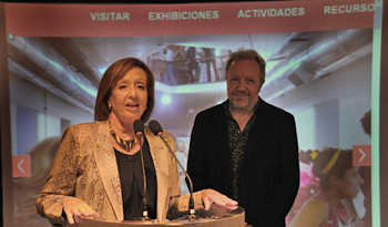 Ministra de Educación y Cultura, María Julia Muñoz y director de la Escuela de Arte Contemporáneo, Fernando Sicco