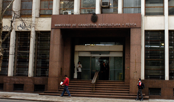 Fachada del Ministerio de Ganadería, Agricultura y Pesca Fachada del Ministerio de Ganadería, Agricultura y Pesca