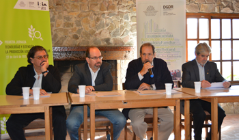 Autoridades en seminario sobre agricultura familiar