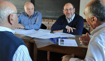 Secretaría Nacional del Deporte con organizaciones sociales de San José