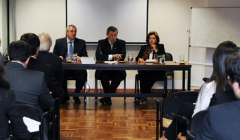 Canciller Rodolfo Nin Novoa en Instituto Artigas del Servicio Exterior