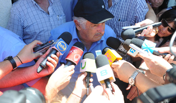 Presidente José Mujica realizó declaraciones a la prensa en Maldonado
