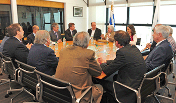 Lucía Topolansky, Guy Ryder y ministros del gobierno de Uruguay