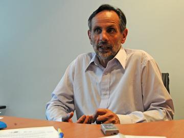Asesor de la Dirección de la Oficina Nacional de Servicio Civil, Gustavo Nisivoccia