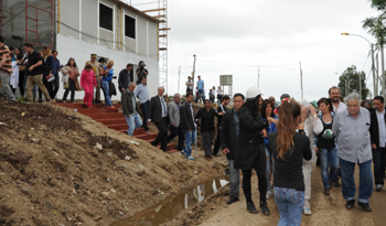 Mujica en obras del Plan Juntos en el barrio la Cachimba