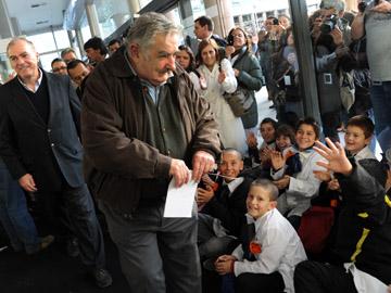 Presidente con los niños
