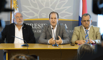 Alfredo Toledo, Julio Trostchansky y Alejandro Cuesta, dirigentes del SMU