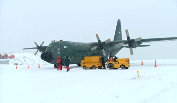 Avión "Hércules", de la Fuerza Aérea