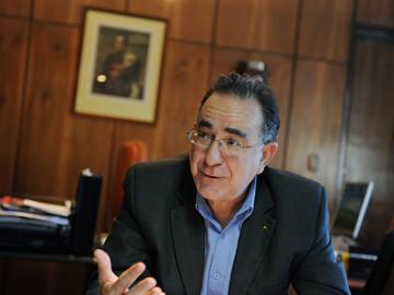 Director de ANCAP, Juan Gómez