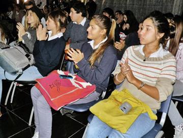 Jóvenes