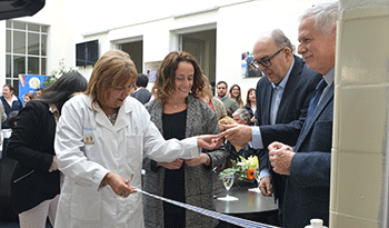 Autoridades de la salud en inauguración de anexo al hospital Pasteur Autoridades de la salud en inauguración de anexo al hospital Pasteur