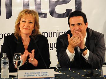 Cánepa y Cosse