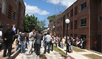 Inauguración de complejo de viviendas en 2014 Inauguración de complejo de viviendas en 2014