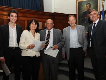 Autoridades y premiados