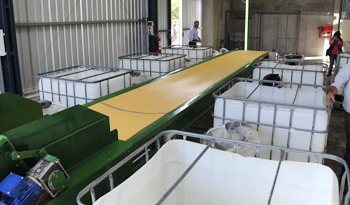 Centro de Clasificación del barrio Cerro, en Montevideo Centro de Clasificación del barrio Cerro, en Montevideo