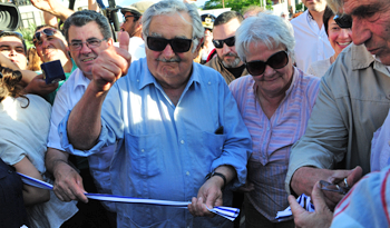 Presidente Mujica inaugura las obras de la rambla de Piriápolis