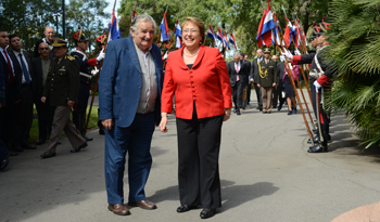 El Presidente José Mujica recibe en Suárez a su par de Chile, Michelle Bachelet