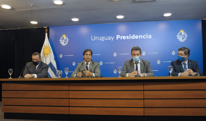 Presidente Lacalle Pou y autoridades de Gobierno