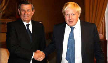 Rodolfo Nin Novoa y Boris Johnson