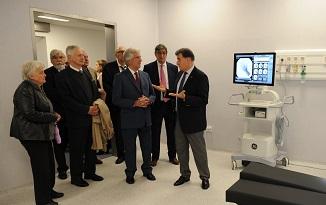 Presidente Vázquez recorre el nuevo hospital del Banco de Seguros junto a autoridades nacionales