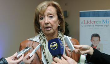 Ministra de Educación y Cultura, María Julia Muñoz