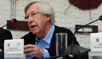 Ministro Danilo Astori en Consejo de Ministro de Santa Clara del Olimar, Treinta y Tres