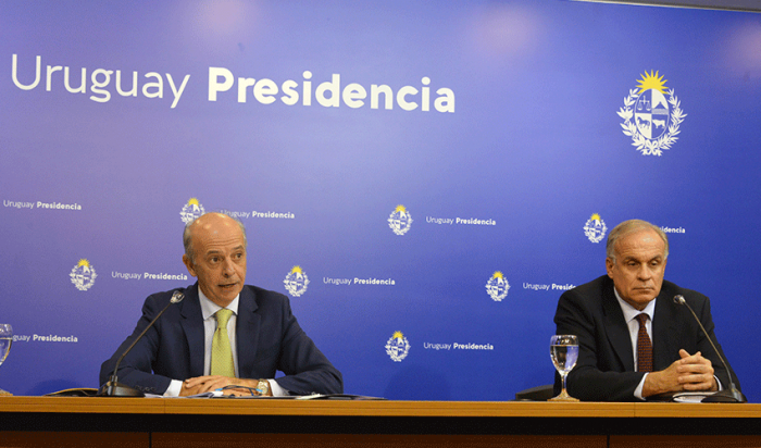 Ministro de Defensa Nacional, Javier García, y subsecretario, Rivera Elgue